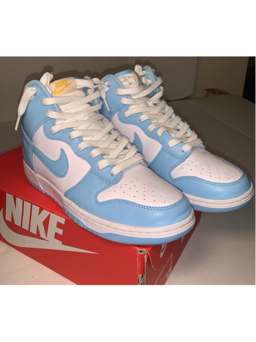 Nike Dunk Hi Retro Blue Chill/White Sneakers Mens Size 9.5 With Damaged Box